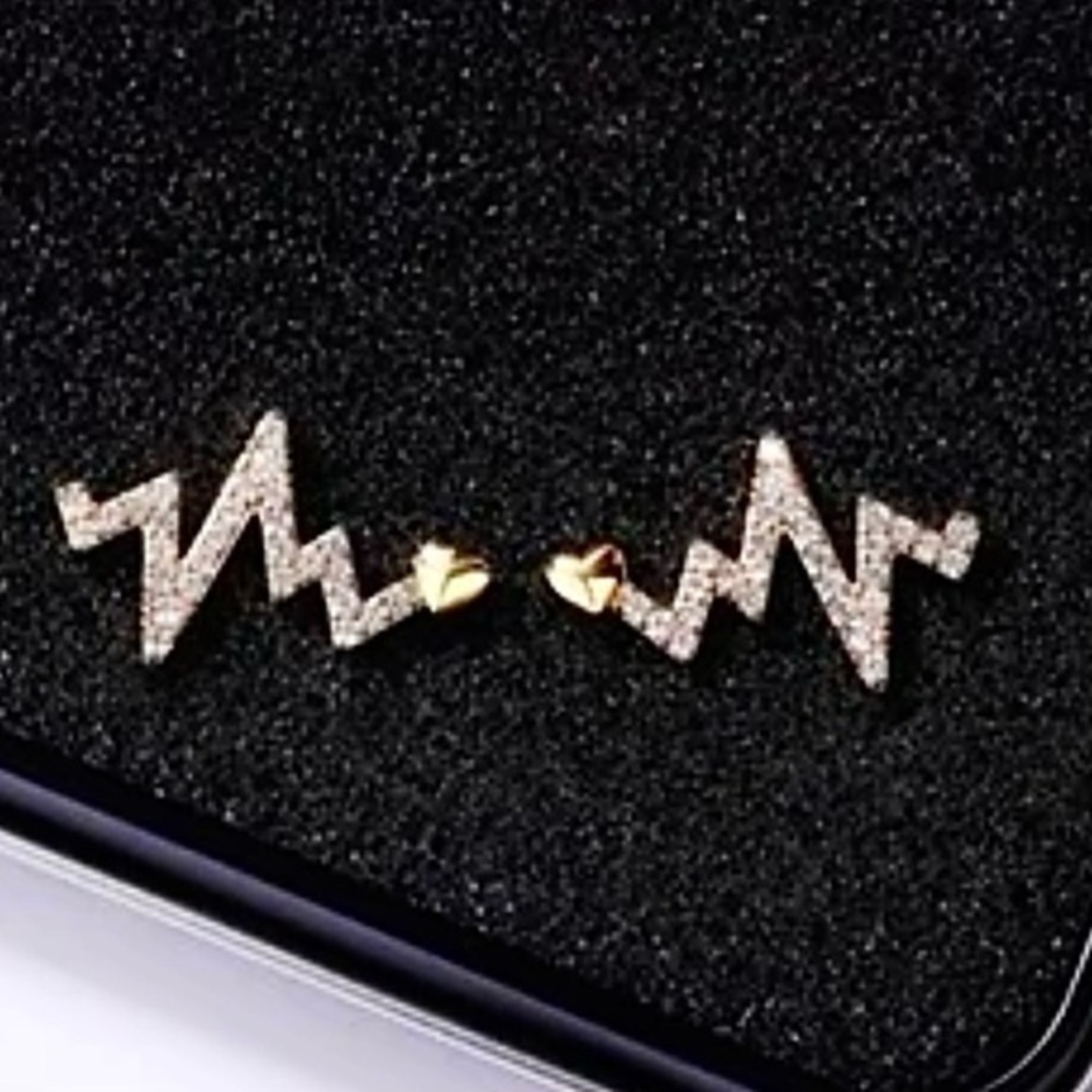 stamped Dainty Gold Heartbeat Wave Stud Earrings diamond rhinestone vermeil